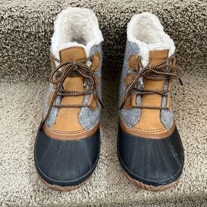 Sorel Out & About Women’s Boots